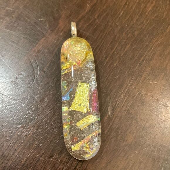 Sparkly gold, Fleck glass pendant - Picture 1 of 2